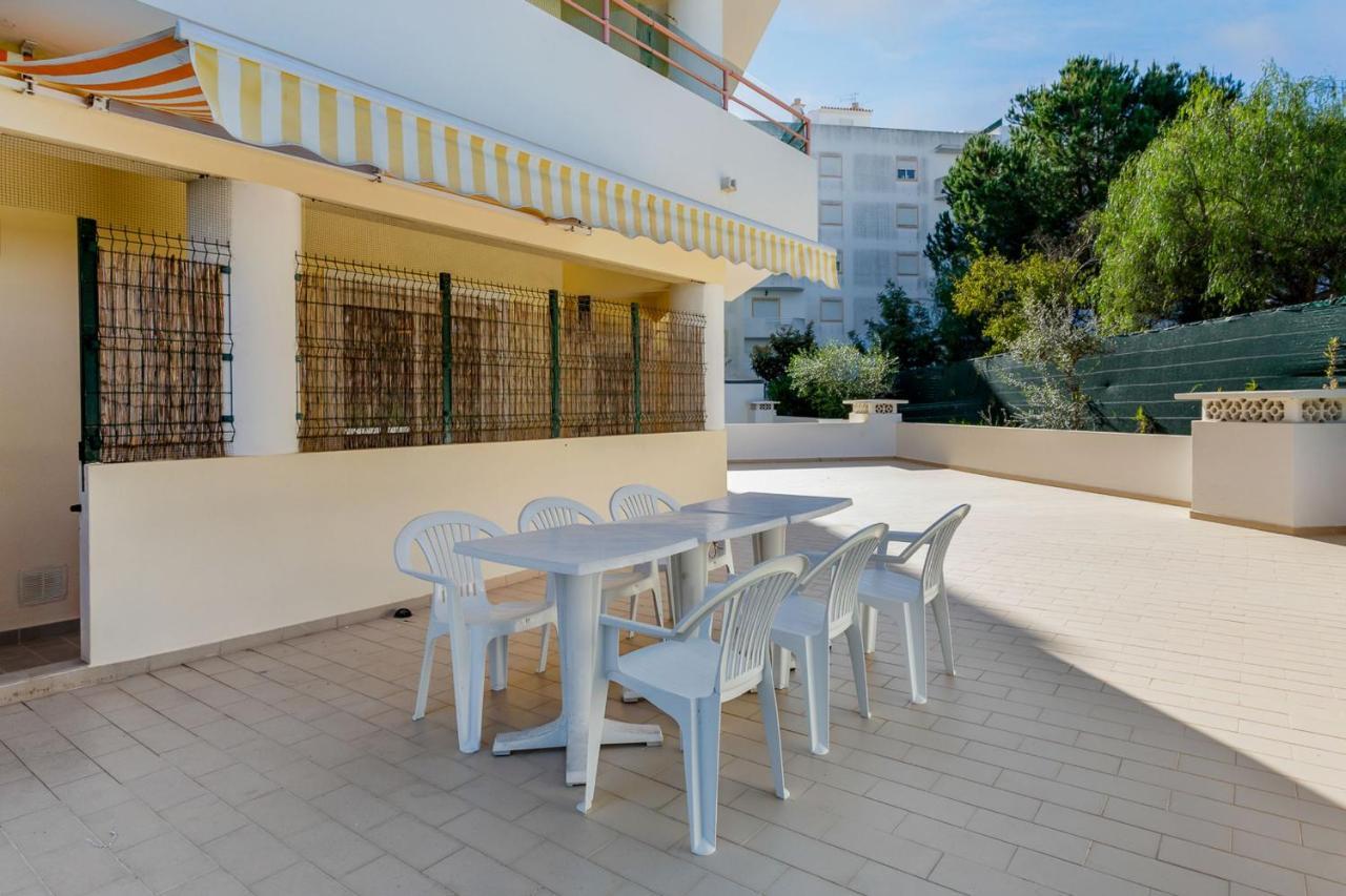 Spacious 2 Bdr Apartment W/ Patio By Lovelystay Armação de Pêra 外观 照片