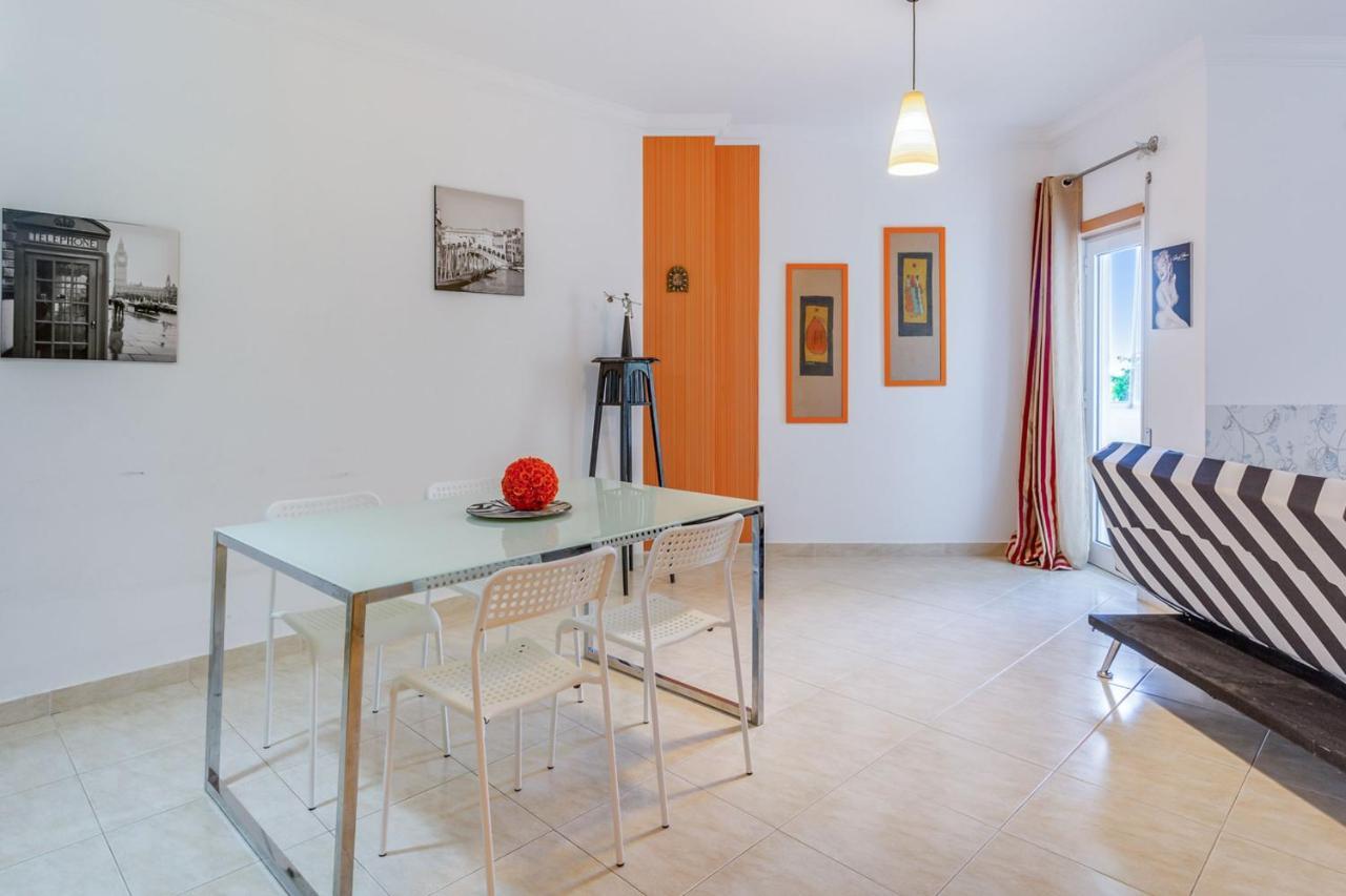 Spacious 2 Bdr Apartment W/ Patio By Lovelystay Armação de Pêra 外观 照片